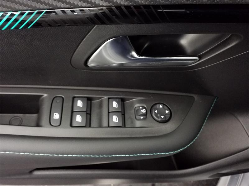 Occasion PEUGEOT 208 1.2 PureTech 100ch S&S Allure 2023 Gris Artense (M) 15790 € à Lesménils