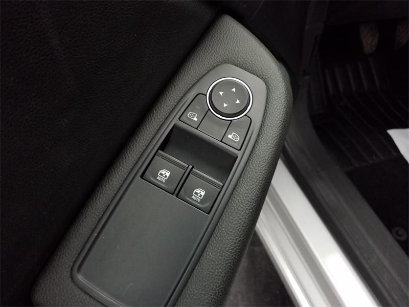 Occasion RENAULT Clio 1.0 TCe 90ch Business -21N 2021 Gris Platine 12990 € à Lesménils