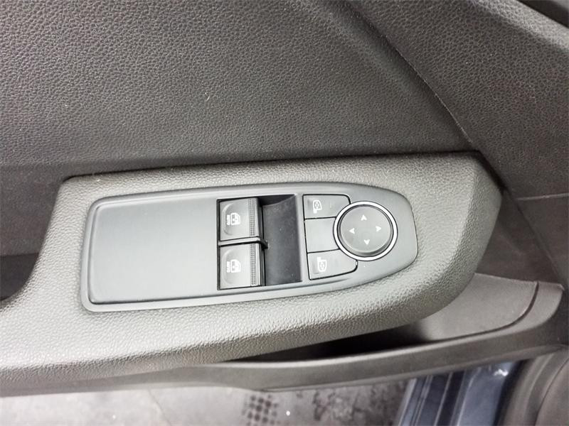 Occasion RENAULT Clio 1.0 TCe 90ch Business -21N 2021 Gris Platine 13140 € à Lesménils