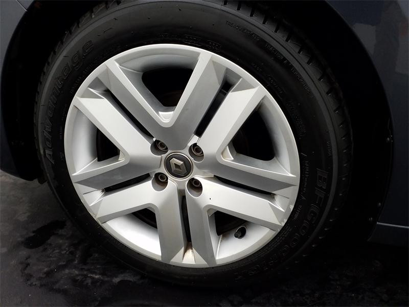 Occasion RENAULT Clio 1.0 TCe 90ch Business -21N 2021 Gris Platine 13140 € à Lesménils