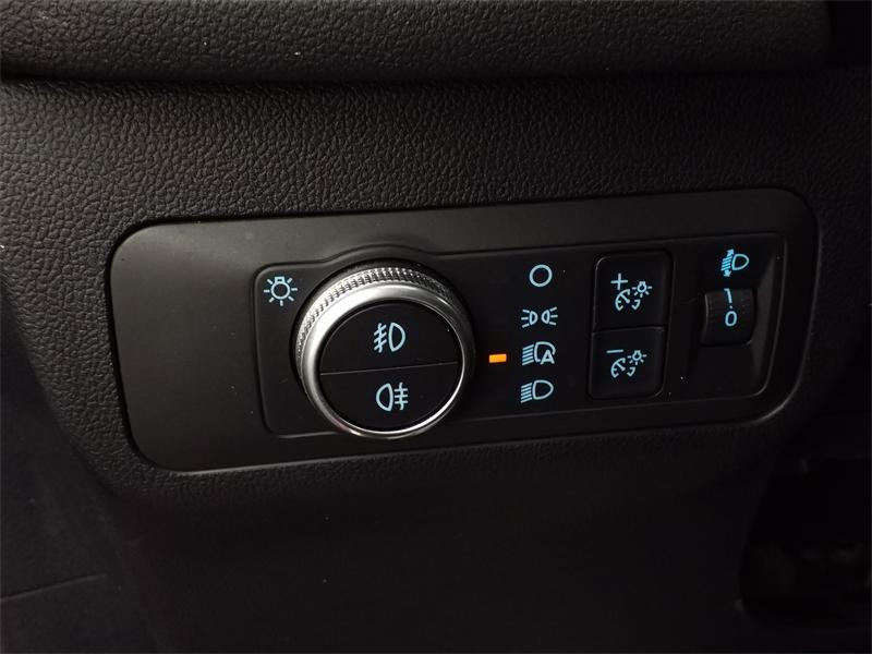 Used FORD Kuga 2.0 EcoBlue 150ch mHEV Titanium 2020 Premium Rouge Lucid € 17290 in Lesménils