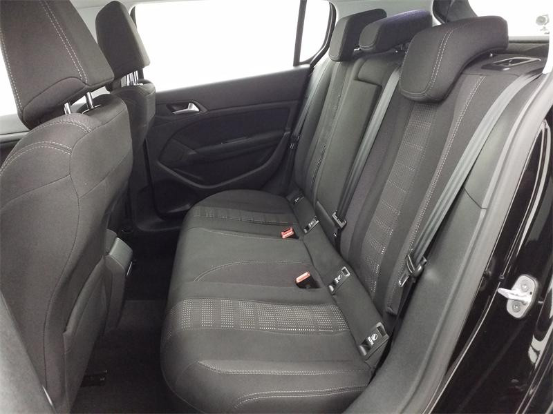 Occasion PEUGEOT 308 1.2 Puretech 130ch Allure S&S 5p 2015 Noir Perla Nera 9390 € à Lesménils
