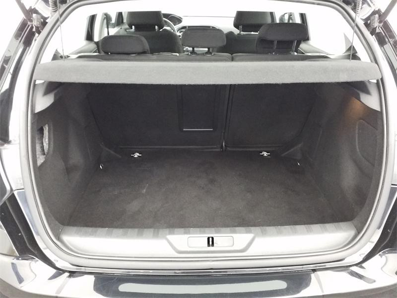 Occasion PEUGEOT 308 1.2 Puretech 130ch Allure S&S 5p 2015 Noir Perla Nera 9390 € à Lesménils