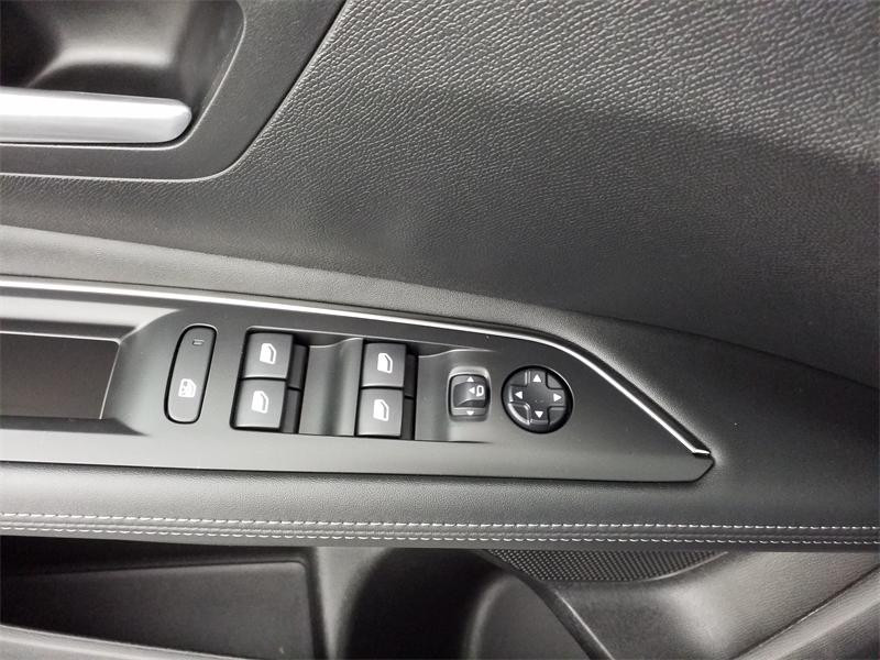 Occasion PEUGEOT 3008 1.2 PureTech 130ch Allure S&S EAT8  6cv 2020 Bleu Magnetic (M) 17790 € à Lesménils