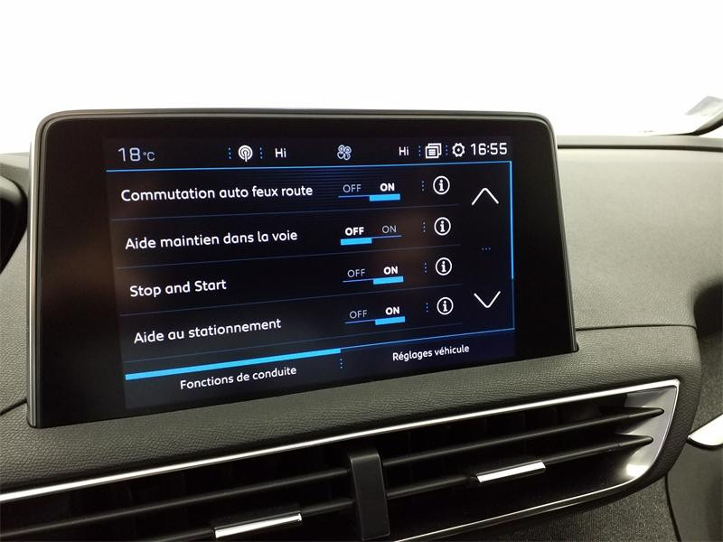 Occasion PEUGEOT 3008 1.2 PureTech 130ch Allure S&S EAT8  6cv 2020 Bleu Magnetic (M) 17790 € à Lesménils
