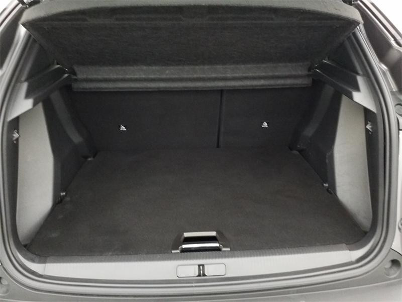 Used PEUGEOT 2008 1.2 PureTech 130ch S&S Active 2020 Gris Platinium (M) € 14790 in Lesménils
