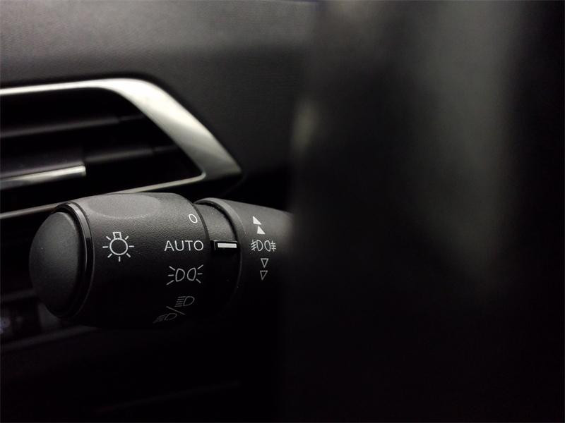 Occasion PEUGEOT 3008 1.2 PureTech 130ch Style S&S EAT8 2020 Noir Perla Nera (M) 16290 € à Lesménils