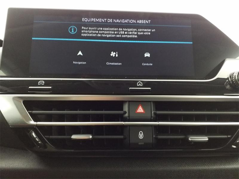 Used CITROEN C4 PureTech 130ch S&S Feel Pack 2023 Blanc Nacré (N) € 17490 in Lesménils