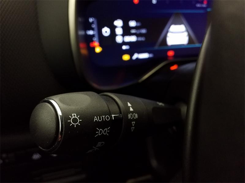 Occasion CITROEN C5 Aircross PureTech 130ch S&S Shine Pack EAT8 2022 Gris Platinium 23890 € à Lesménils