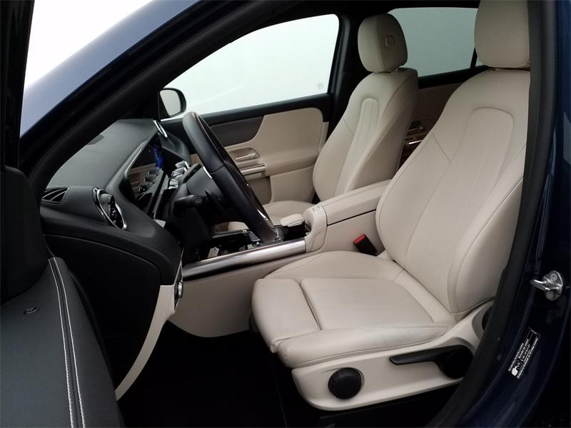 Occasion MERCEDES-BENZ GLA 200 163ch Progressive Line 7G-DCT 2021 Bleu denim métallisé 30990 € à Lesménils