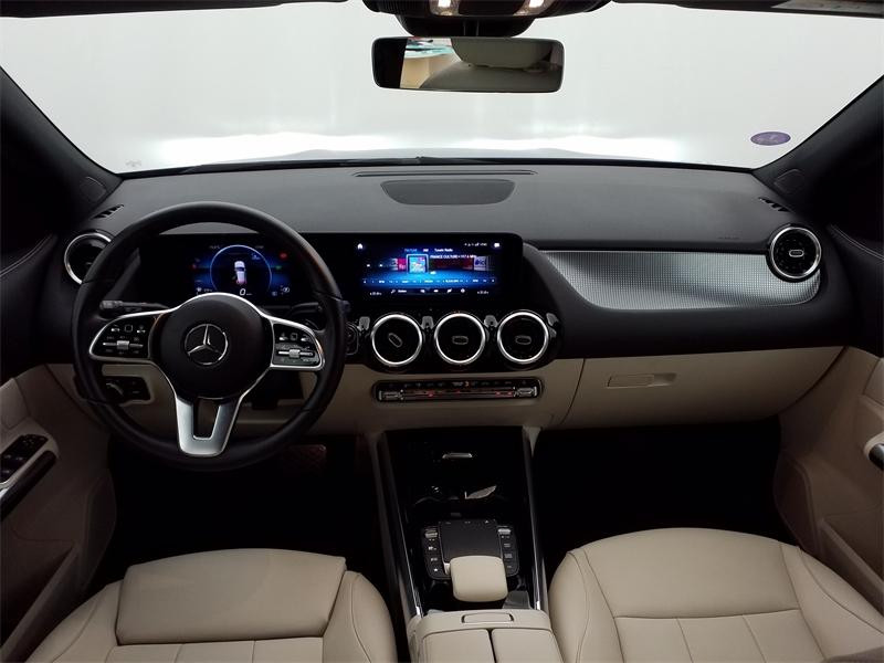 Occasion MERCEDES-BENZ GLA 200 163ch Progressive Line 7G-DCT 2021 Bleu denim métallisé 30990 € à Lesménils