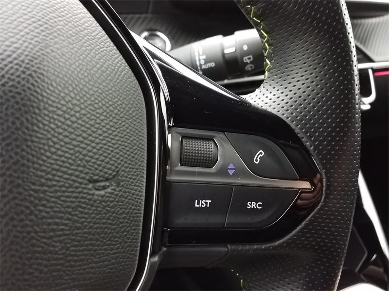 Occasion PEUGEOT 208 1.2 PureTech 100ch S&S GT 118g 2021 Gris Artense (M) 14990 € à Lesménils