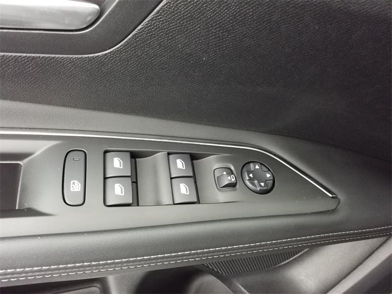 Occasion PEUGEOT 3008 1.2 PureTech 130ch E6.c Allure S&S EAT8 2018 Gris Hurricane (O) 16490 € à Lesménils