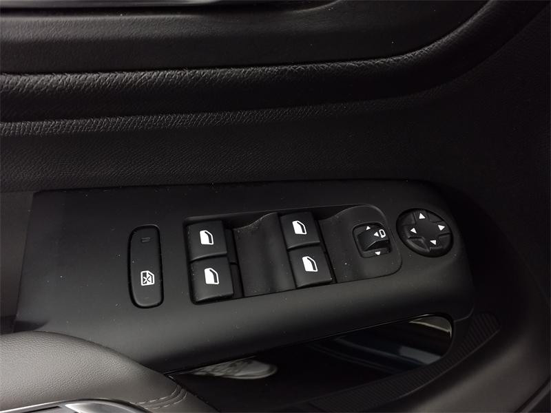Used CITROEN C5 Aircross PureTech 130ch S&S Feel 2019 Gris € 11990 in Lesménils