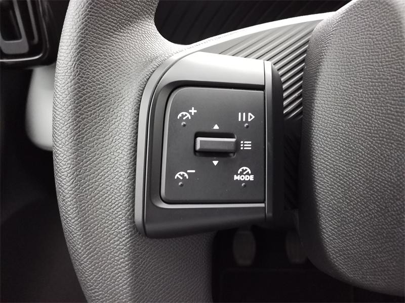 Used CITROEN C3 1.2 PureTech 100ch YOU 2024 Bleu Monte Carlo (O) € 14990 in Lesménils