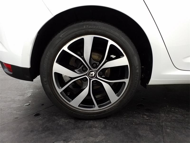Used RENAULT Megane 1.3 TCe 140ch FAP Limited 2019 Blanc Nacre € 14490 in Lesménils