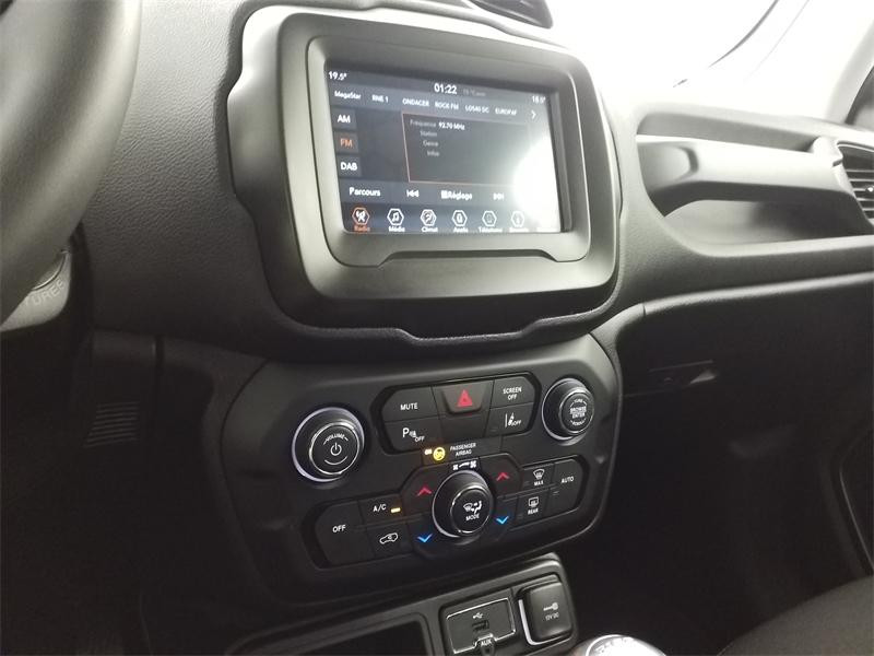 Occasion JEEP Renegade 1.6 MultiJet 130ch Limited MY22 2022 Graphite Gray Métallisé 18990 € à Lesménils