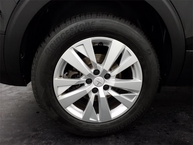 Occasion PEUGEOT 5008 1.2 PureTech 130ch S&S Active Pack 2021 Noir Perla Nera (M) 17990 € à Lesménils