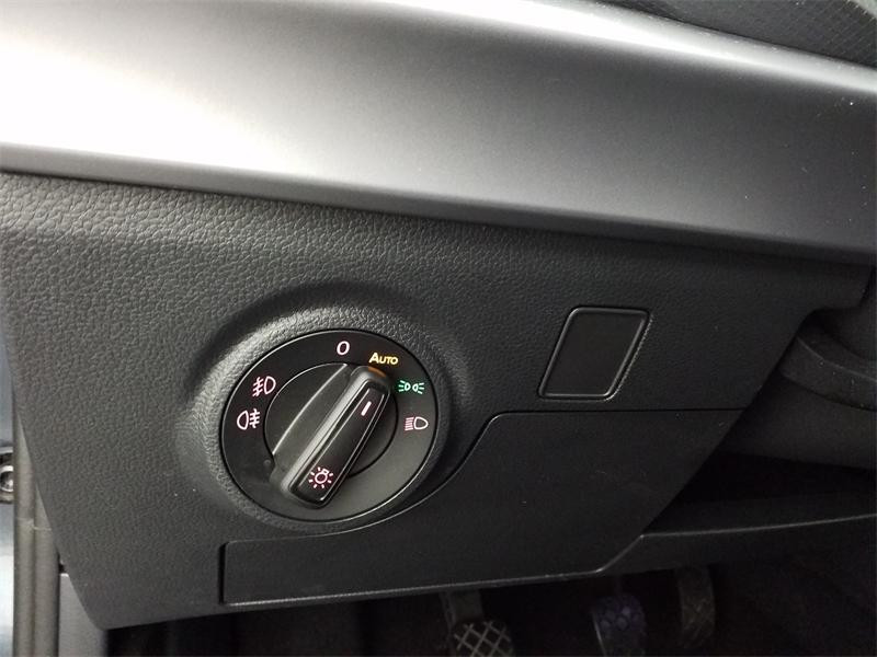 Occasion SEAT Ibiza 1.0 TSI 110ch Xcellence 2023 Gris Magnétique métal 17990 € à Lesménils