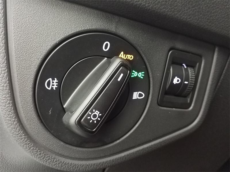 Used VOLKSWAGEN Polo 1.0 TSI 95ch Life 2021 Blanc Pur € 16290 in Lesménils