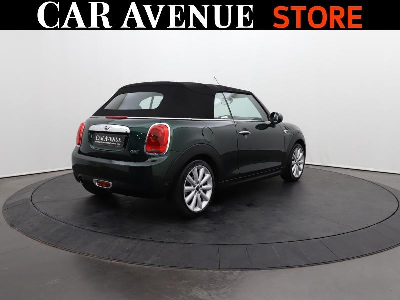 Occasion MINI Cabrio One 102ch 2018 British Racing Green II 16490 € à Lesménils
