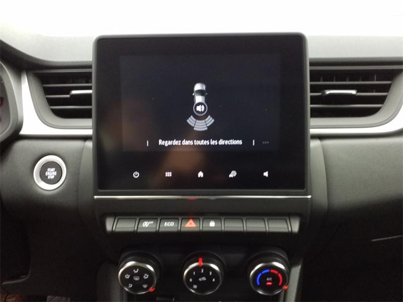 Used RENAULT Captur 1.0 TCe 90ch Evolution 2023 Gris Cassiopee € 17490 in Lesménils