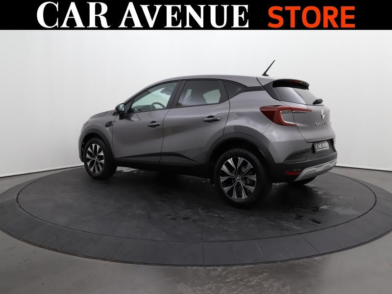 Used RENAULT Captur 1.0 TCe 90ch Evolution 2023 Gris Cassiopee € 17490 in Lesménils