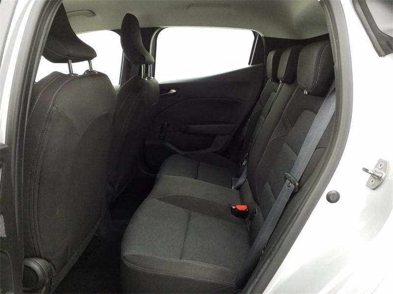 Occasion RENAULT Clio 1.0 TCe 90ch Equilibre 2023 Gris Platine 15490 € à Lesménils
