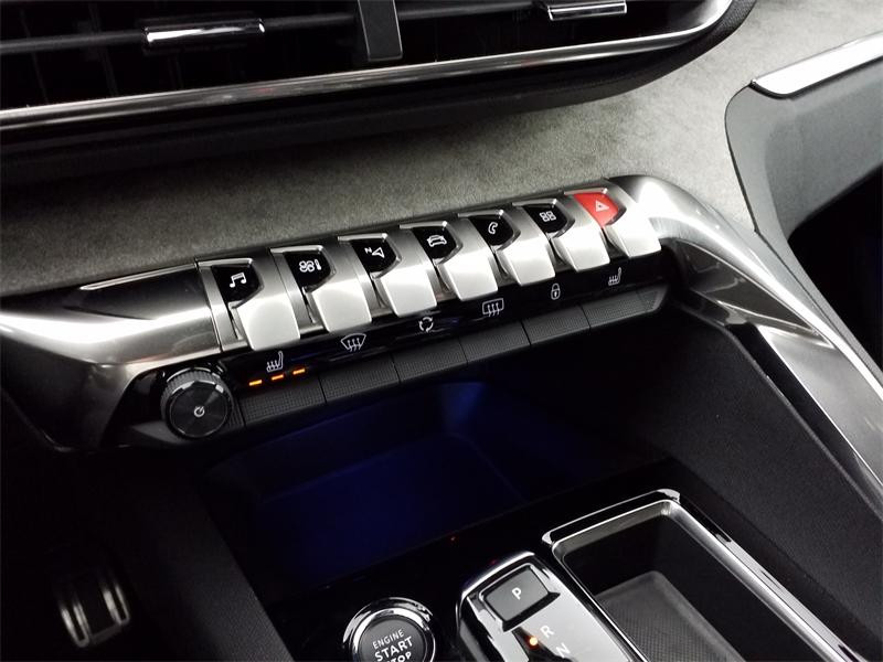Used PEUGEOT 3008 1.2 PureTech 130ch S&S GT EAT8 2022 Noir € 20990 in Lesménils