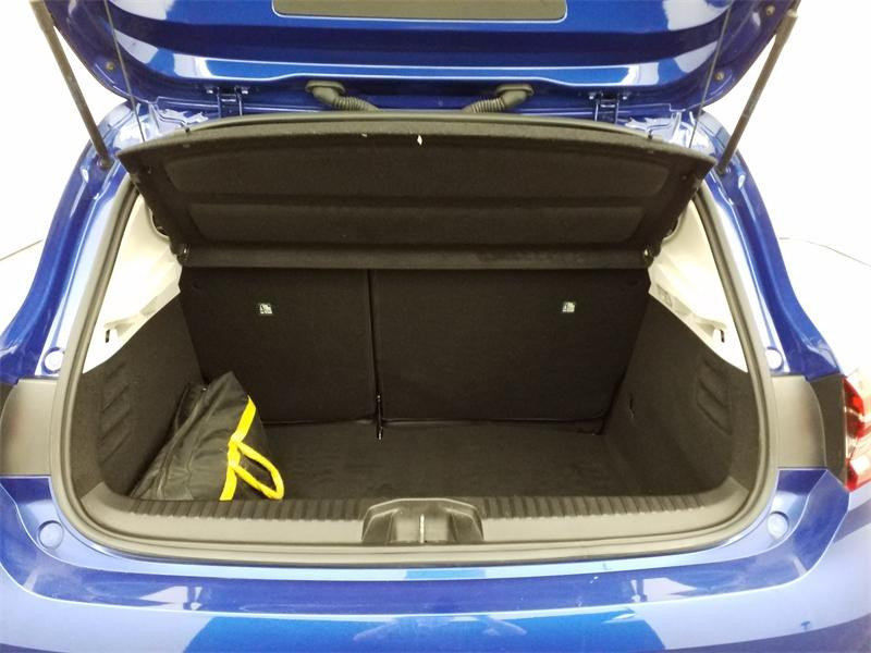 Used RENAULT Clio 1.0 TCe 90ch Business -21 2021 Bleu Iron € 13490 in Lesménils