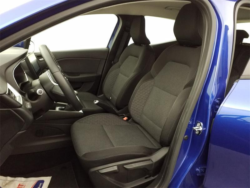 Used RENAULT Clio 1.0 TCe 90ch Business -21 2021 Bleu Iron € 13490 in Lesménils