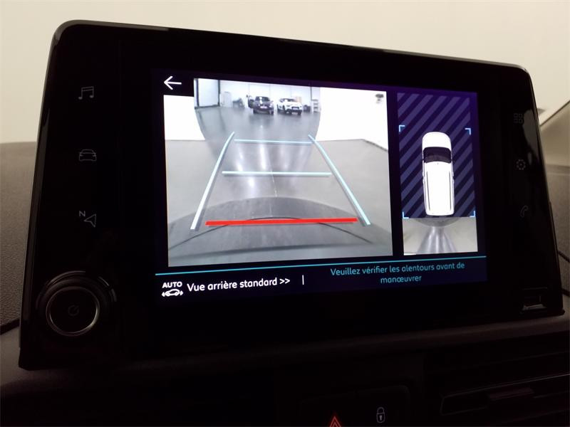 Occasion CITROEN Berlingo M PureTech 130ch S&S Shine EAT8 E6.d 2020 Blanc Banquise (O) 18990 € à Lesménils
