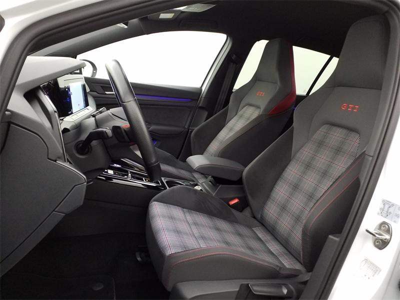 Occasion VOLKSWAGEN Golf 2.0 TSI 245ch GTI DSG7 2022 Blanc Oryx nacrée 31990 € à Lesménils