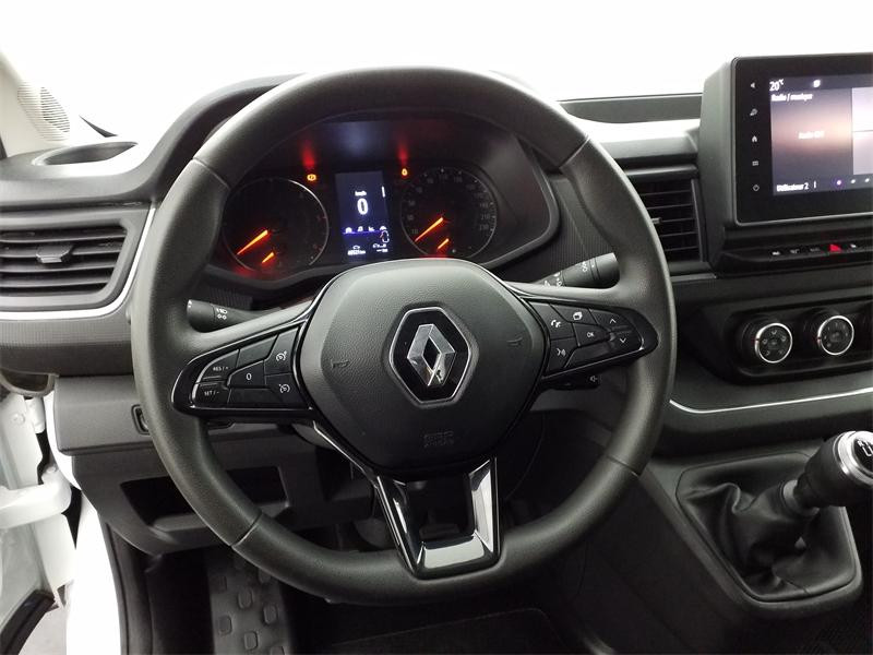 Used RENAULT Trafic Fg L2H1 3T 2.0 Blue dCi 130ch Grand Confort 2022 Blanc Glacier € 21990 in Lesménils