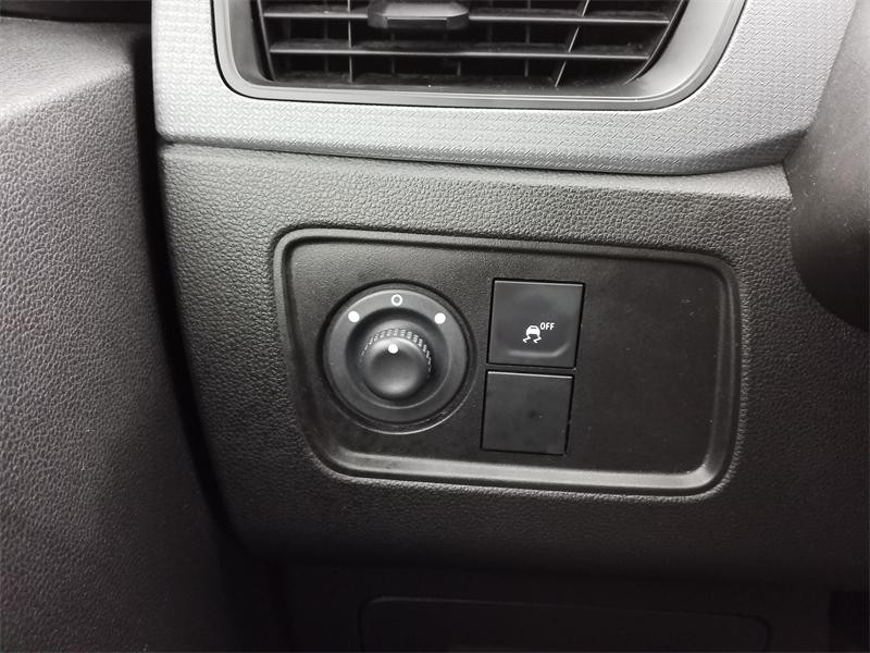 Occasion RENAULT Express Van 1.5 Blue dCi 95ch Confort 22 2023 Blanc Glacier 14490 € à Lesménils