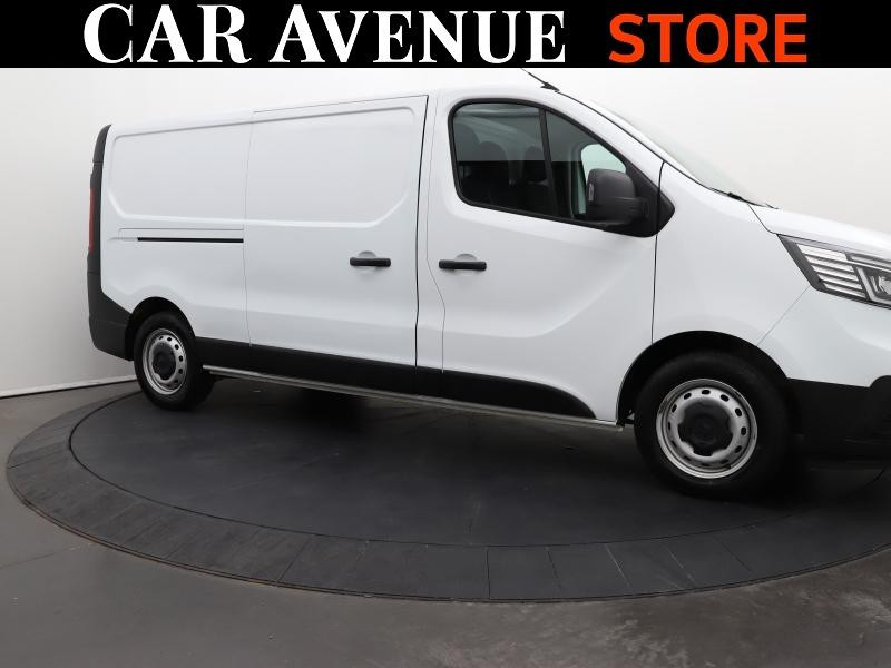 Used RENAULT Trafic Fg L2H1 3T 2.0 Blue dCi 130ch Grand Confort 2022 Blanc Glacier € 21990 in Lesménils