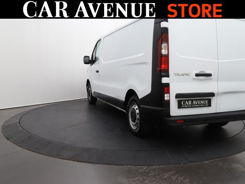 Used RENAULT Trafic Fg L2H1 3T 2.0 Blue dCi 130ch Grand Confort 2022 Blanc Glacier € 21990 in Lesménils