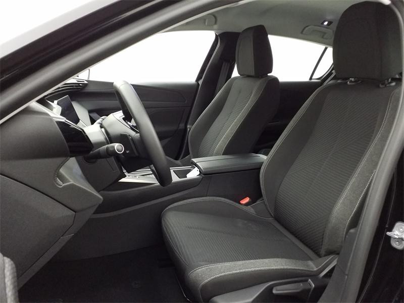 Used PEUGEOT 308 PHEV 180ch Active Pack e-EAT8 2024 Noir Perla Nera (M) € 24990 in Lesménils