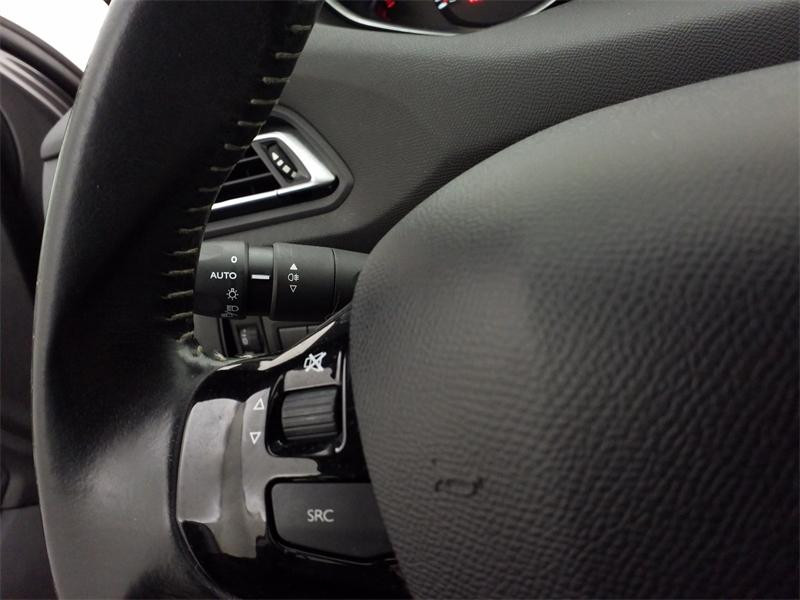 Used PEUGEOT 308 1.5 BlueHDi 130ch S&S Active 2019 Gris Artense € 13490 in Lesménils