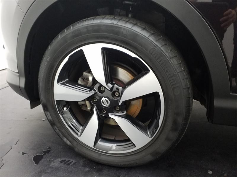 Used NISSAN Qashqai 1.6 dCi 130ch N-Connecta All-Mode 4x4-i 129g 2017 Cassis € 16490 in Lesménils