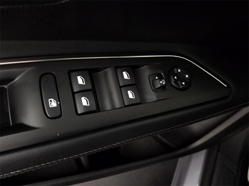 Used PEUGEOT 3008 1.2 PureTech 130ch Allure S&S EAT8  6cv 2019 Gris Artense (M) € 13990 in Lesménils