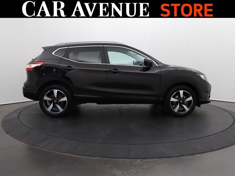 Used NISSAN Qashqai 1.6 dCi 130ch N-Connecta All-Mode 4x4-i 129g 2017 Cassis € 16490 in Lesménils