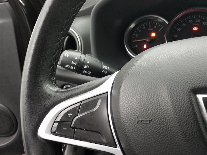 Used DACIA Sandero 0.9 TCe 90ch Stepway 2019 Noir nacré € 10990 in Lesménils