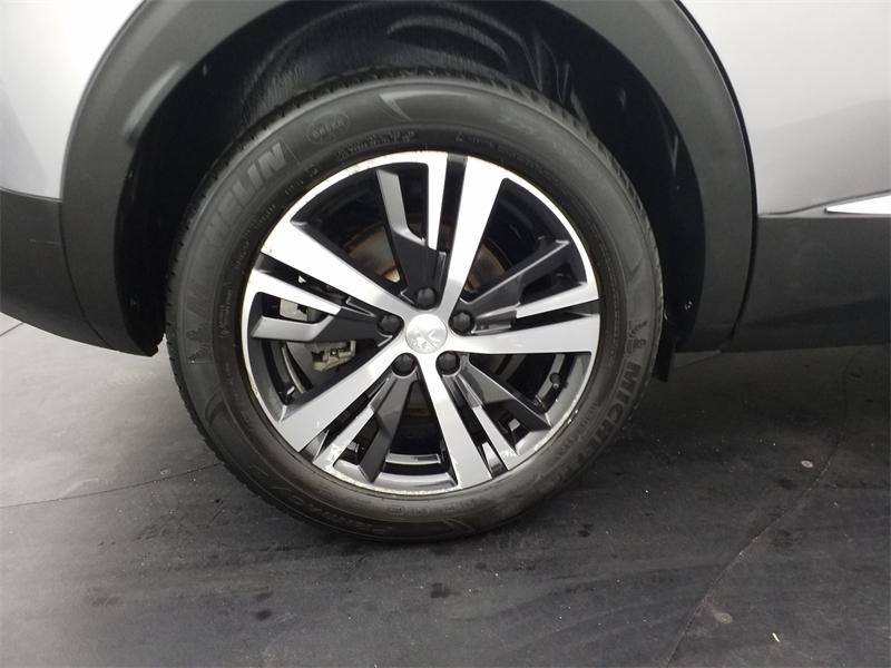 Used PEUGEOT 3008 1.2 PureTech 130ch Allure S&S EAT8  6cv 2019 Gris Artense (M) € 13990 in Lesménils