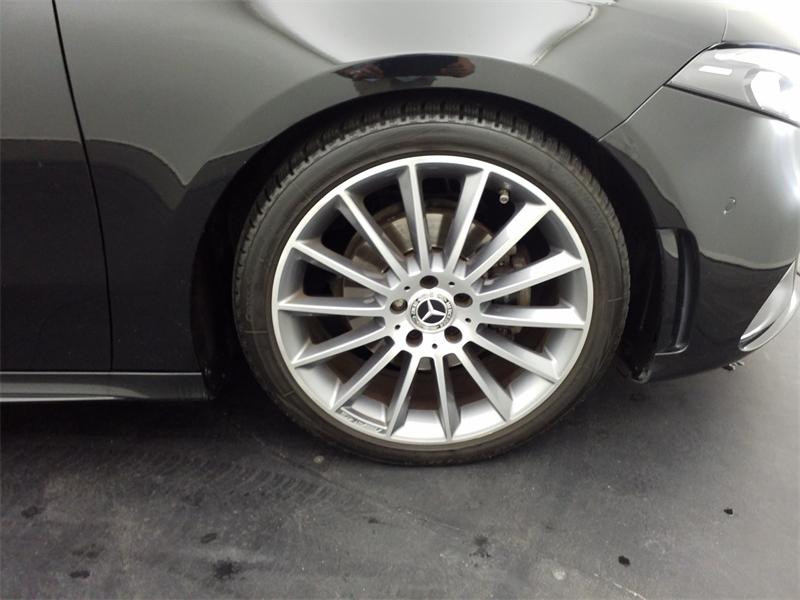 Used MERCEDES-BENZ Classe A 200 163ch AMG Line 7G-DCT 2018 Noir cosmos métallisé € 22490 in Lesménils