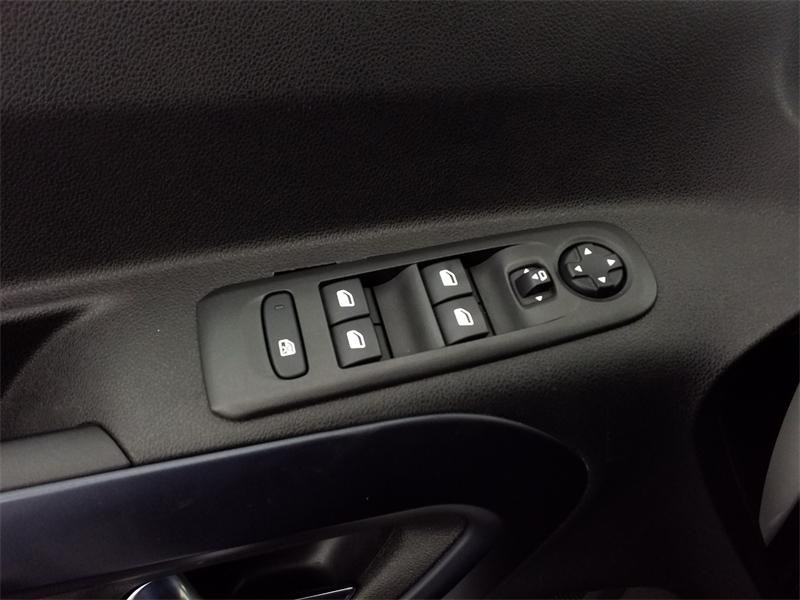 Used PEUGEOT Rifter BlueHDi 130ch S&S Standard Allure EAT8 2020 Blanc € 14490 in Lesménils
