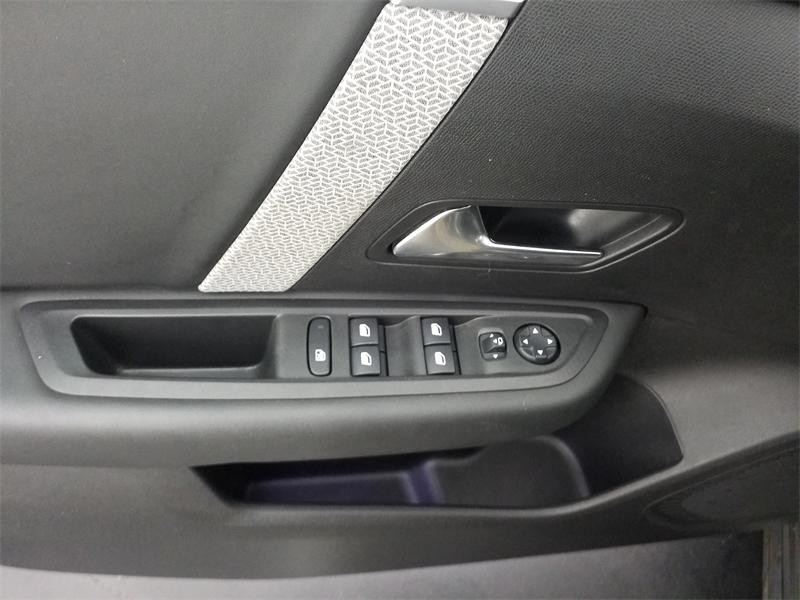 Used CITROEN C4 PureTech 130ch S&S Shine 2021 Gris € 13990 in Lesménils