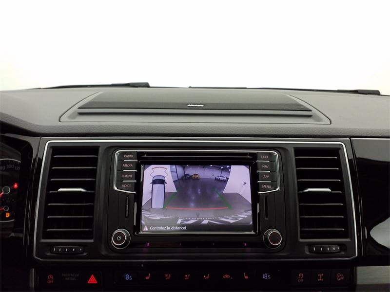 Occasion VOLKSWAGEN Multivan 2.0 TDI 198ch BlueMotion Technology Carat 4Motion DSG7 Court Euro6d-T 2019 Blanc Candy 48990 € à Lesménils