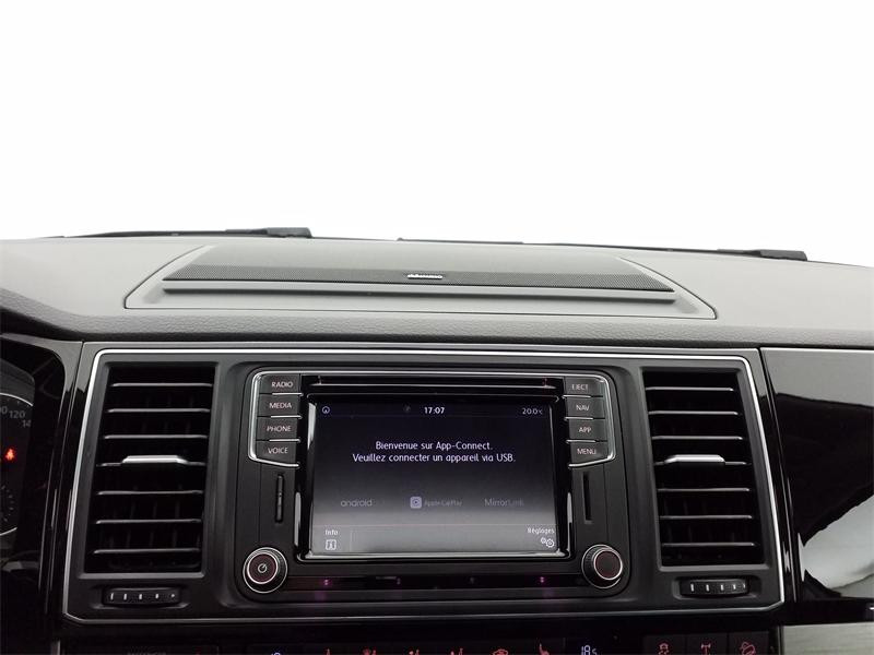 Occasion VOLKSWAGEN Multivan 2.0 TDI 198ch BlueMotion Technology Carat 4Motion DSG7 Court Euro6d-T 2019 Blanc Candy 48990 € à Lesménils