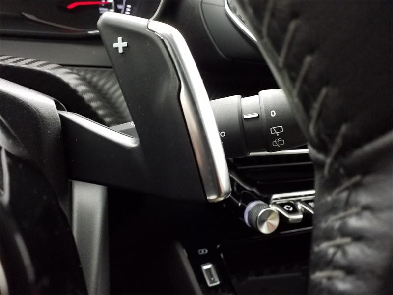 Occasion PEUGEOT 2008 1.2 PureTech 130ch S&S Allure EAT8 2020 Blanc Nacré (N) 16490 € à Lesménils